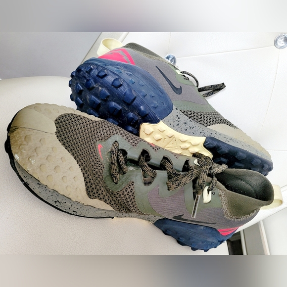 Nike Wildhorse7' Cargo KhakiSiren Red Trail/Running Hiking/Drive Sneaker Mens9.5 - Picture 5 of 16